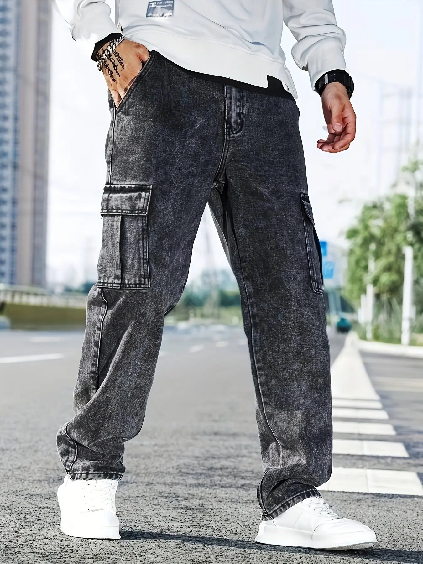 Loose-fit Multi-pocket Fashionable Street-style Men's Workwear Denim Jeans SmartDealHub